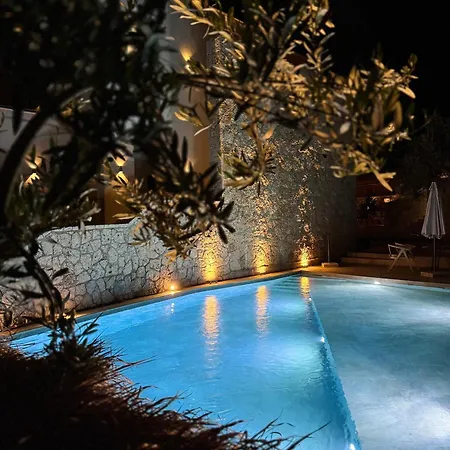 Le Reve Boutique Hotel 3*